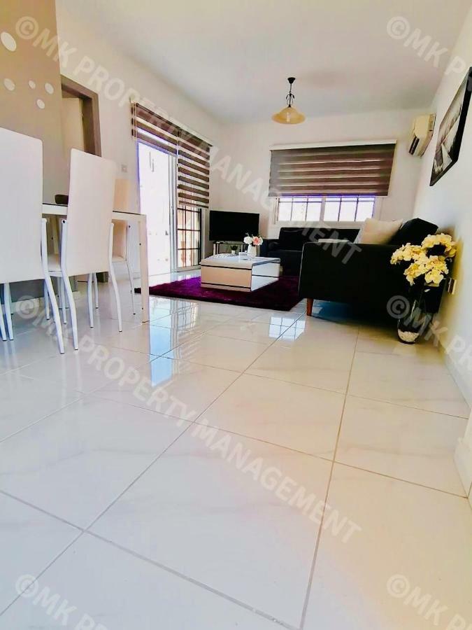 Lysia Sea-View Apartment Larnaca Exterior foto